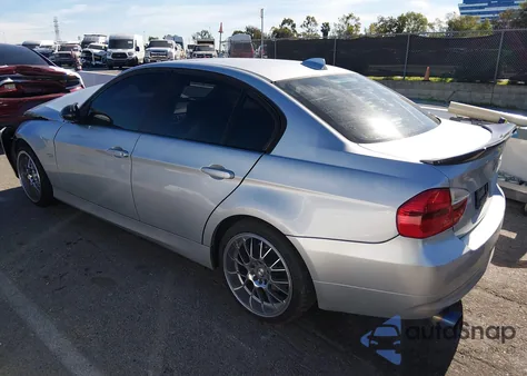 2008 BMW 328I z USA, uszkodzony, nr VIN WBAVA37548NL45260